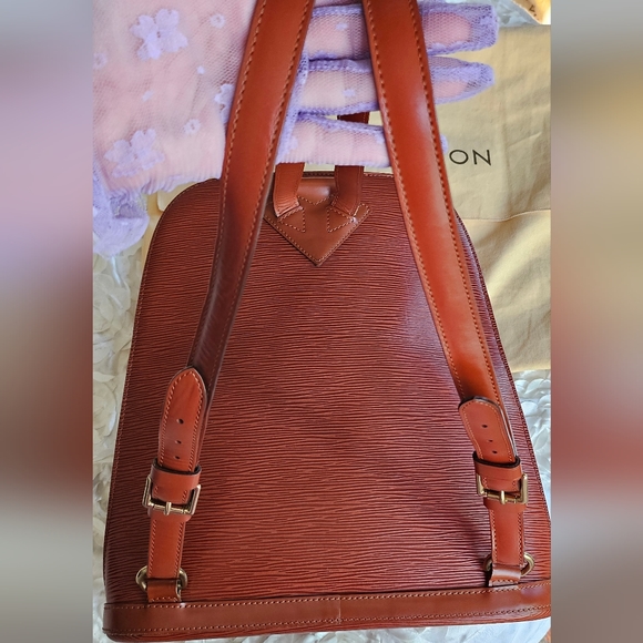 Louis Vuitton Epi Gobelins Backpack - Picture 7 of 16